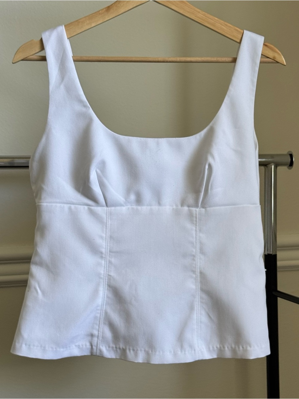 DIVIDED Tapered-Waist Tank Top by H&M White Medium Pre-owned
